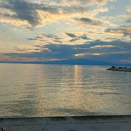 Golden Sunset * Skála Kallirákhis