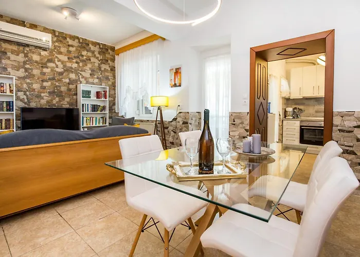 Golden Sunset Skála Kallirákhis